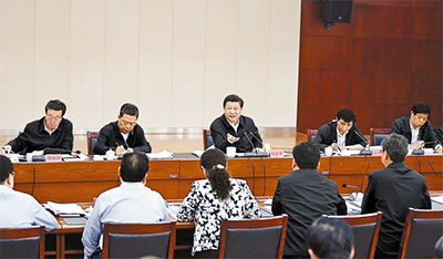 習近平在指導蘭考縣委常委班子專題民主生活會時強調